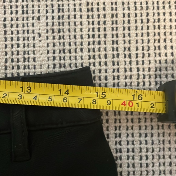 Wilfred Free Cargo Shorts - Picture 5 of 5